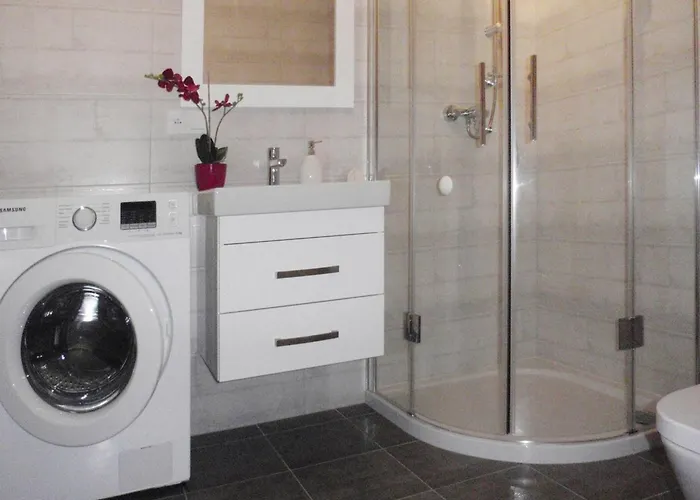 In Near Baltic * מידזיזדרויה